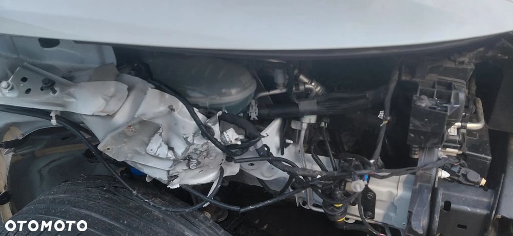 Nissan Juke 1.0 DIG-T N-Connecta - 4