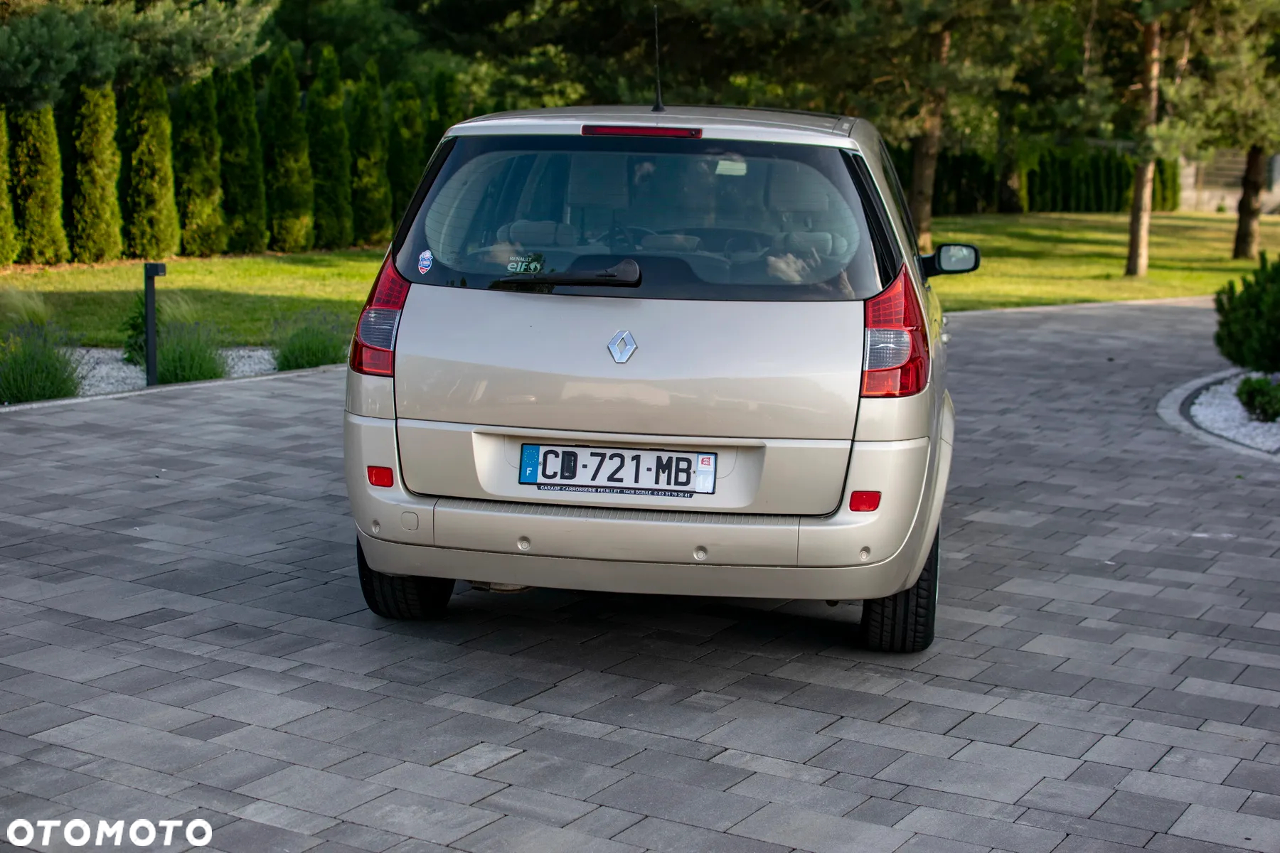 Renault Grand Scenic - 3