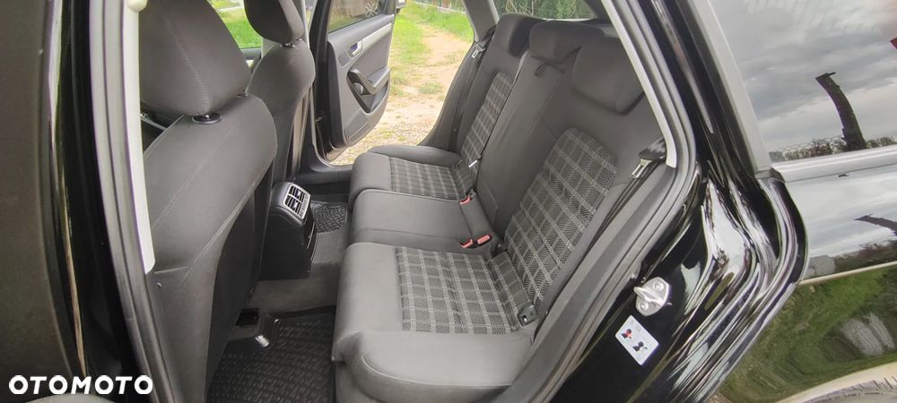 Audi A4 Avant 2.0 TDI DPF S line Sportpaket - 26