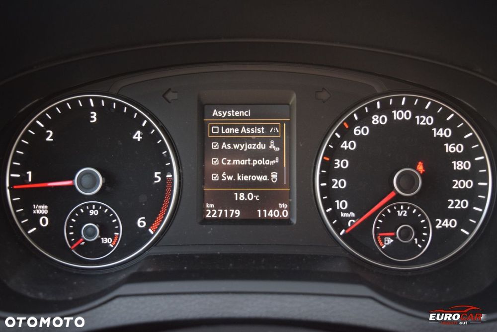 Volkswagen Sharan 2.0 TDI BMT Highline DSG - 22