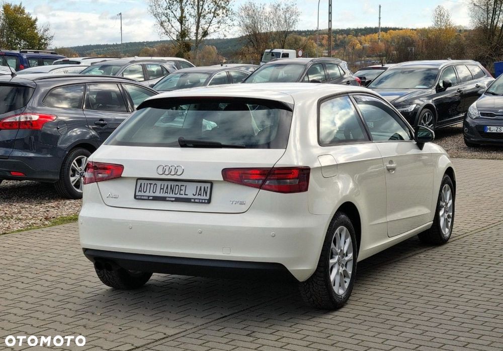 Audi A3 Sportback - 12
