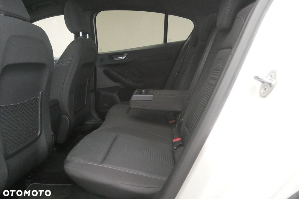 Ford Focus - 15