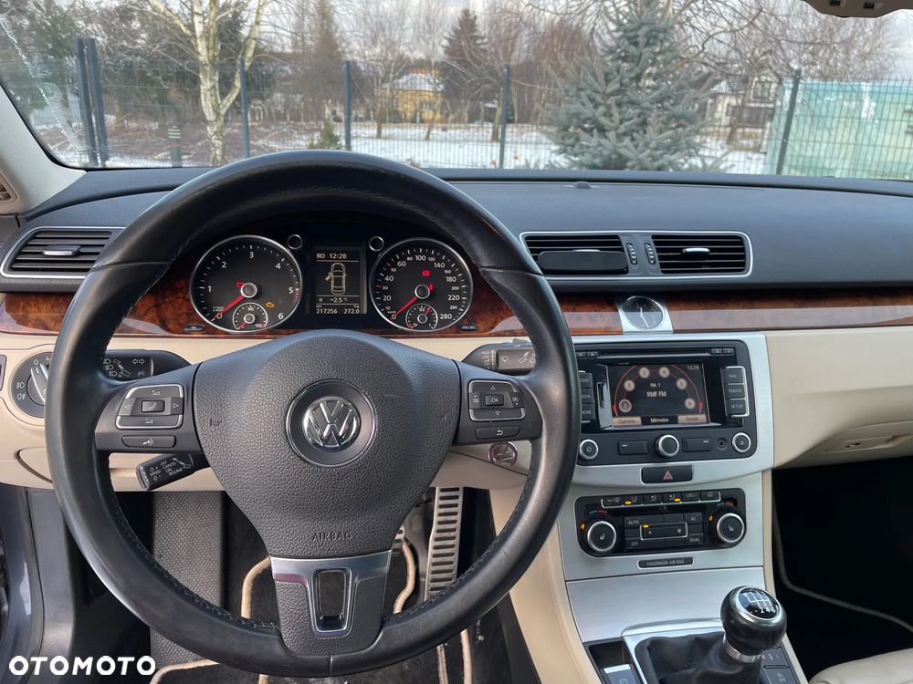 Volkswagen Passat CC 2.0 TDI BlueMotion Technology Exclusive - 14