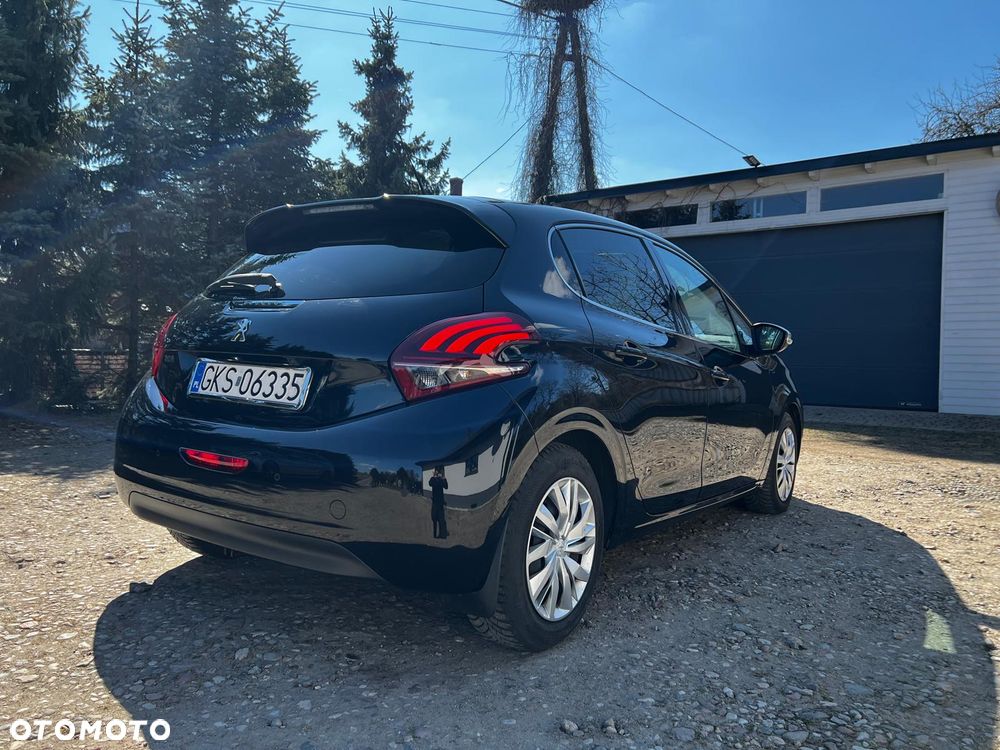 Peugeot 208 Blue-HDi 100 Stop&Start Allure - 10