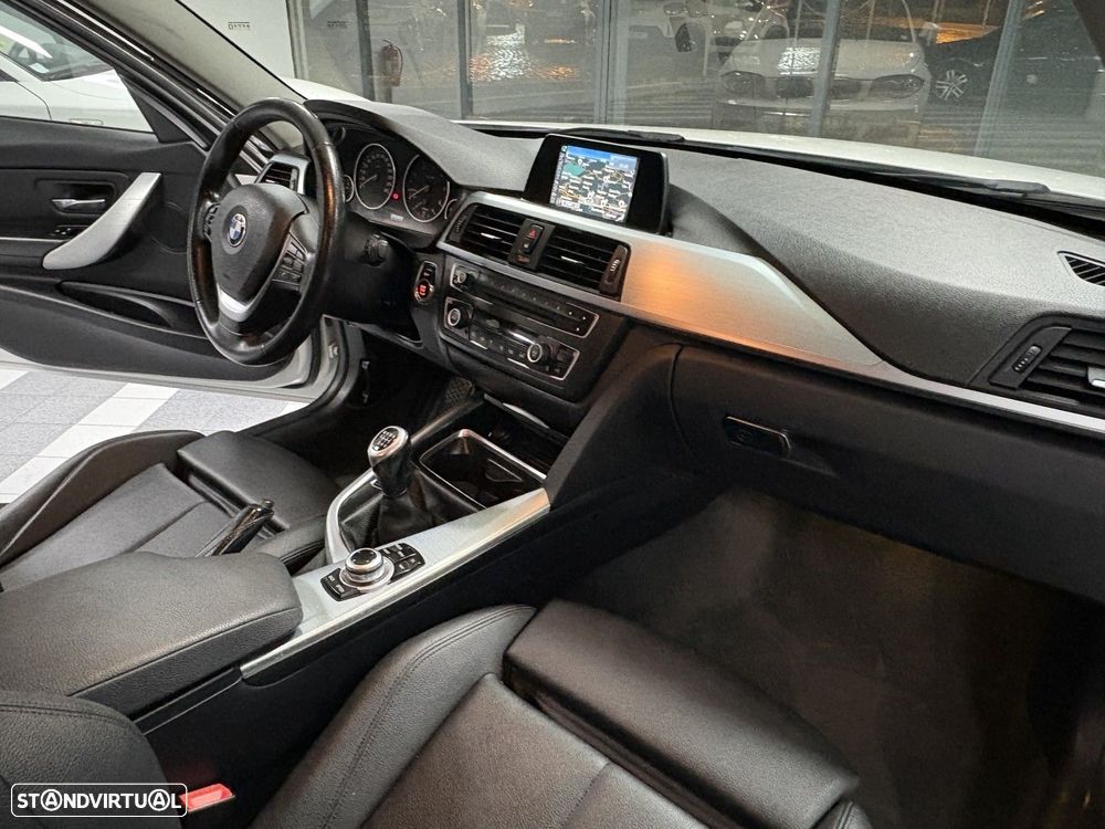 BMW 316 d Line Sport Shadow - 28