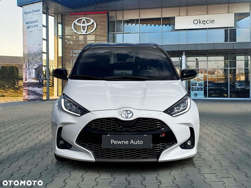 Toyota Yaris Hybrid 1.5 GR Sport - 8