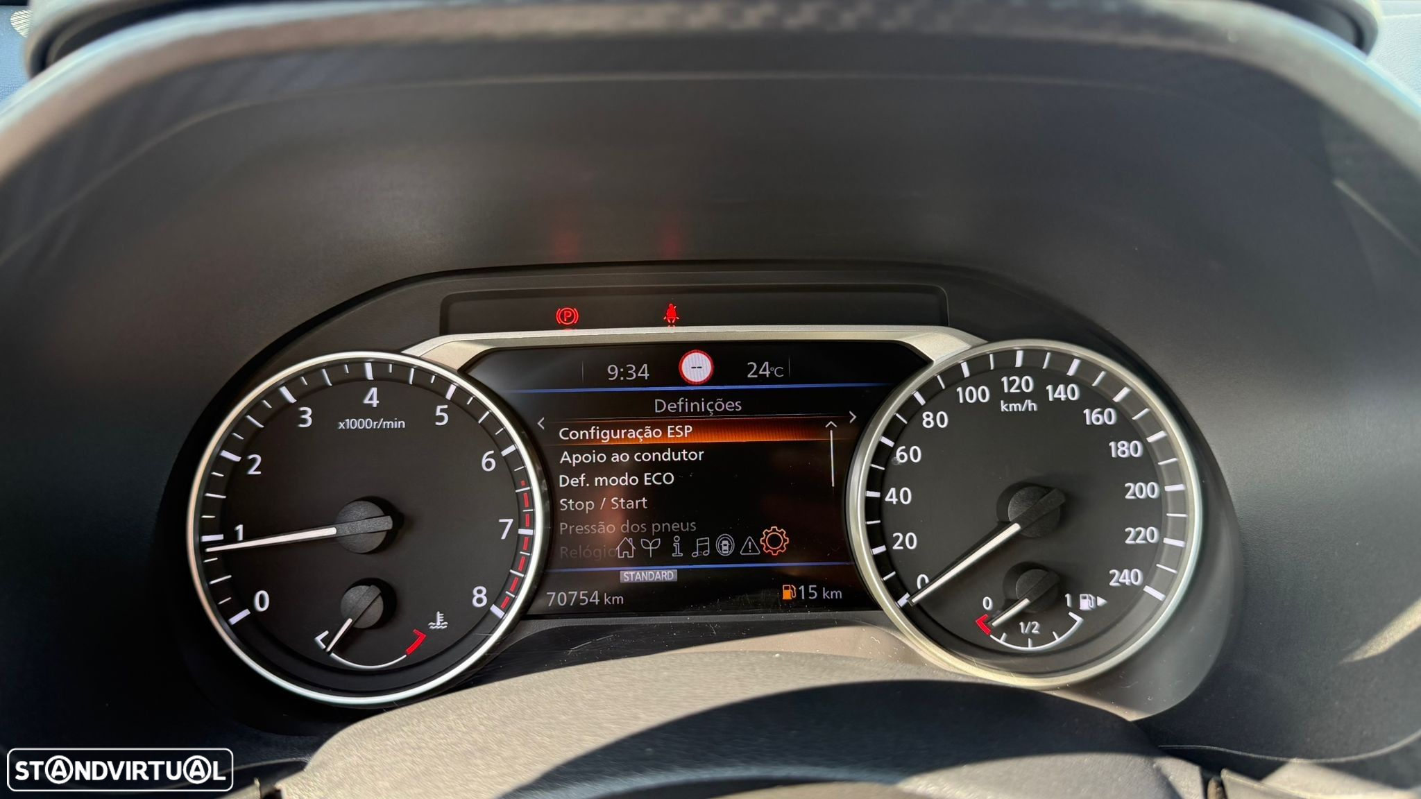 Nissan Juke 1.0 DIG-T Kiiro - 32
