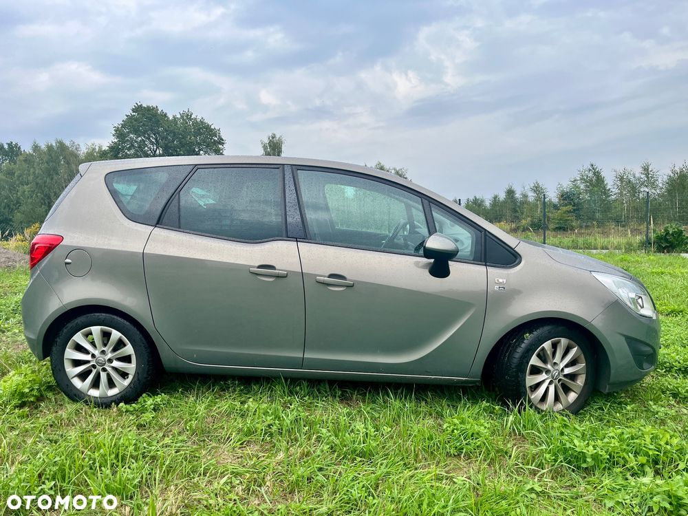 Opel Meriva 1.4 T Edition 150 - 11