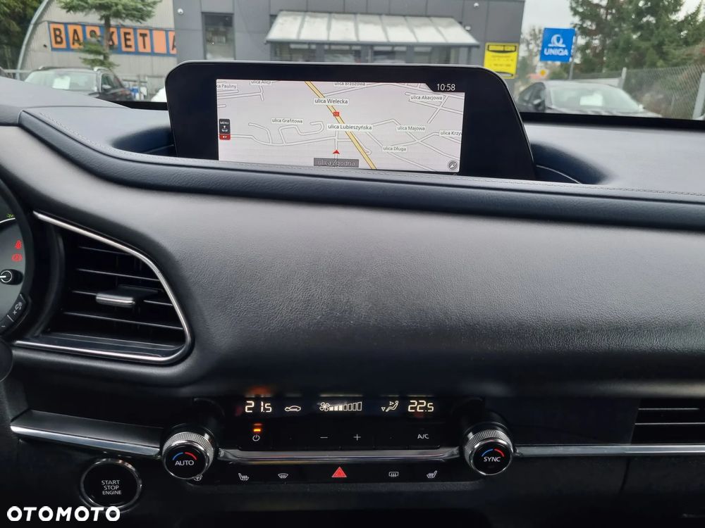 Mazda CX-30 SKYACTIV-X 2.0 M-Hybrid - 17