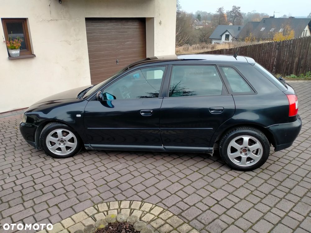 Audi A3 Sportback 1.6 Attraction - 12