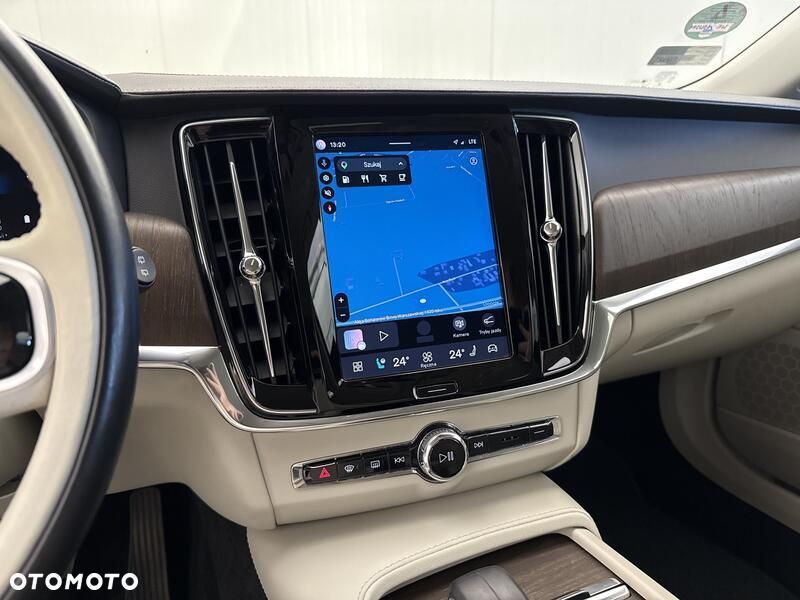 Volvo V90 Cross Country B5 D AWD Pro - 16