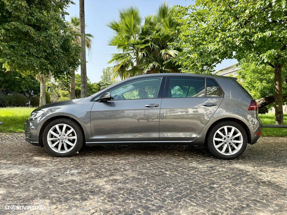 VW Golf 1.6 TDI Highline - 12