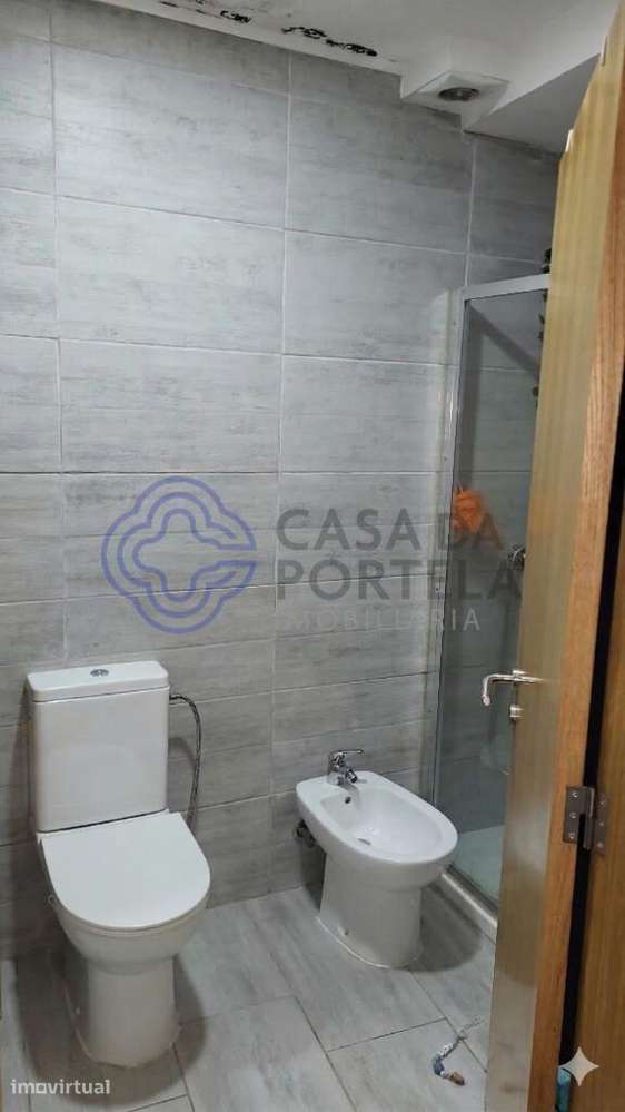 T3 com terraço exclusivo, open space e suíte no centro de Viseu - Grande imagem: 2/8