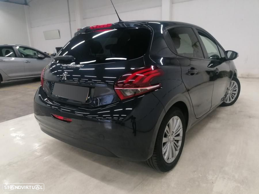 Peugeot 208 1.5 BlueHDi Signature - 2