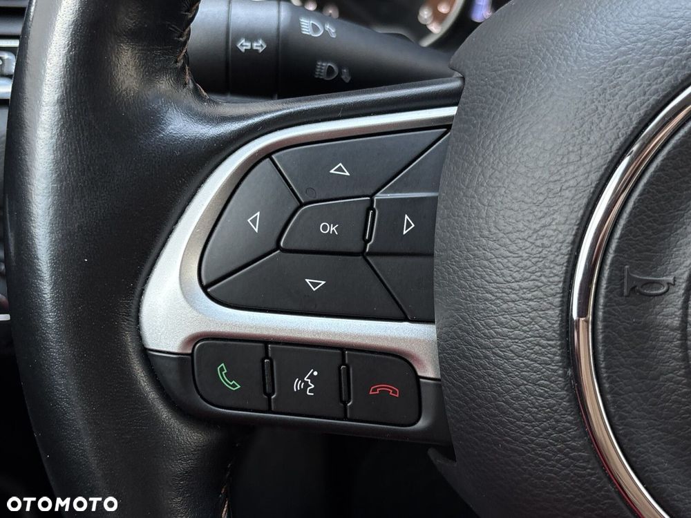 Jeep Compass 1.3 TMair Limited FWD S&S DDCT - 19
