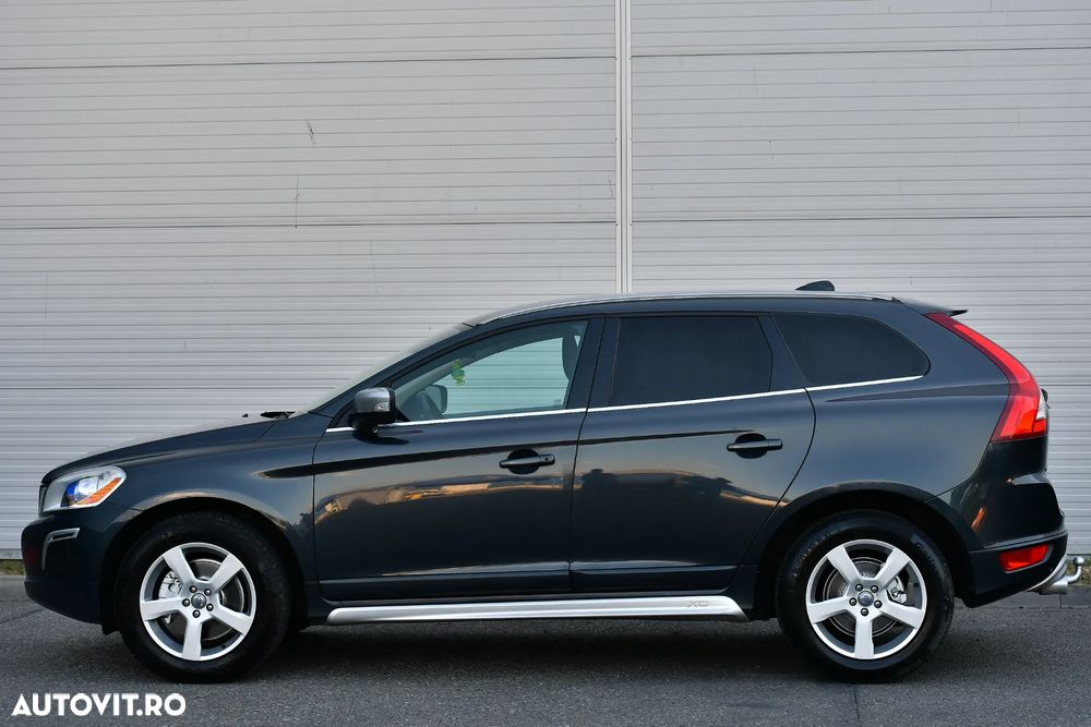 Volvo XC 60 D5 AWD Rdesign - 11