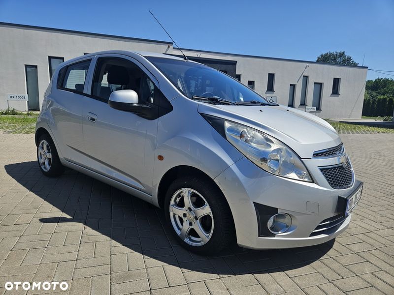 Chevrolet Spark 1.0 Base+ - 15
