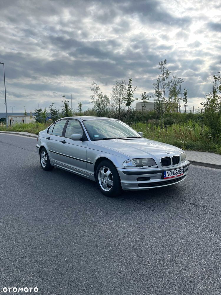 BMW Seria 3 - 1