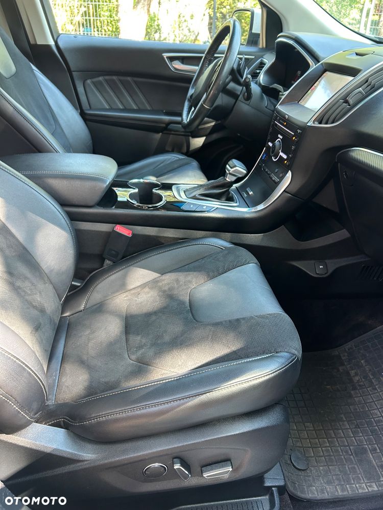 Ford Edge - 14