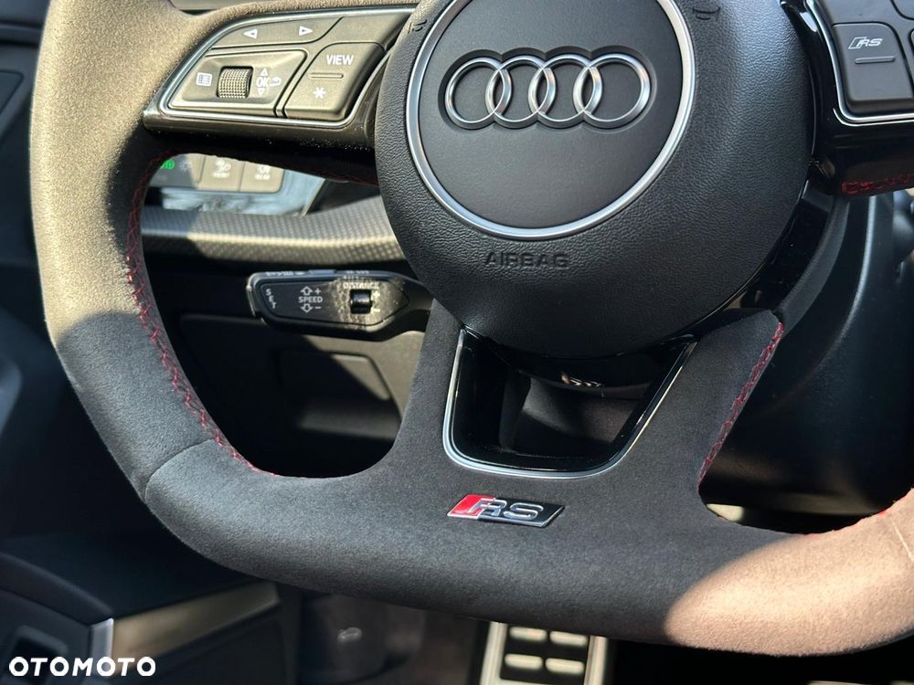 Audi RS3 Limousine - 26