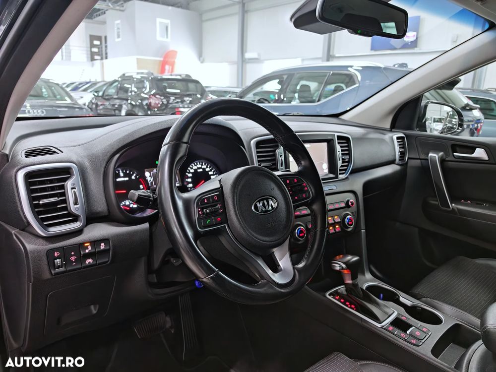 Kia Sportage 1.7 DSL 7DCT 4x2 Style - 8