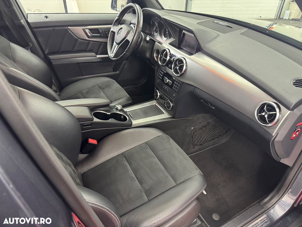 Mercedes-Benz GLK 220 CDI DPF 4Matic BlueEFFICIENCY 7G-TRONIC - 16