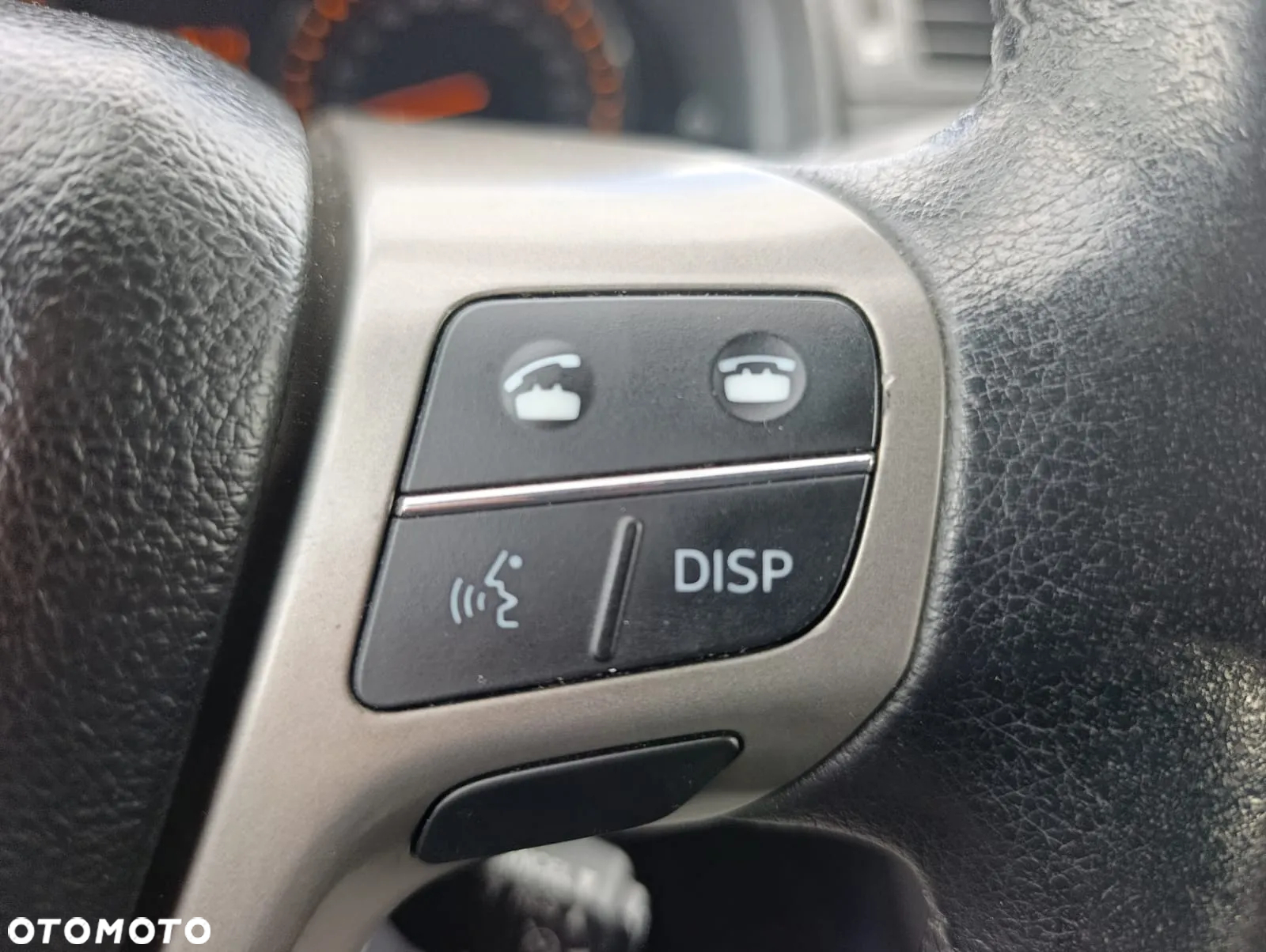 Toyota Avensis 2.0 Prestige NAVI - 26