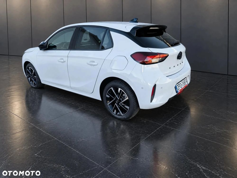 Opel Corsa - 8