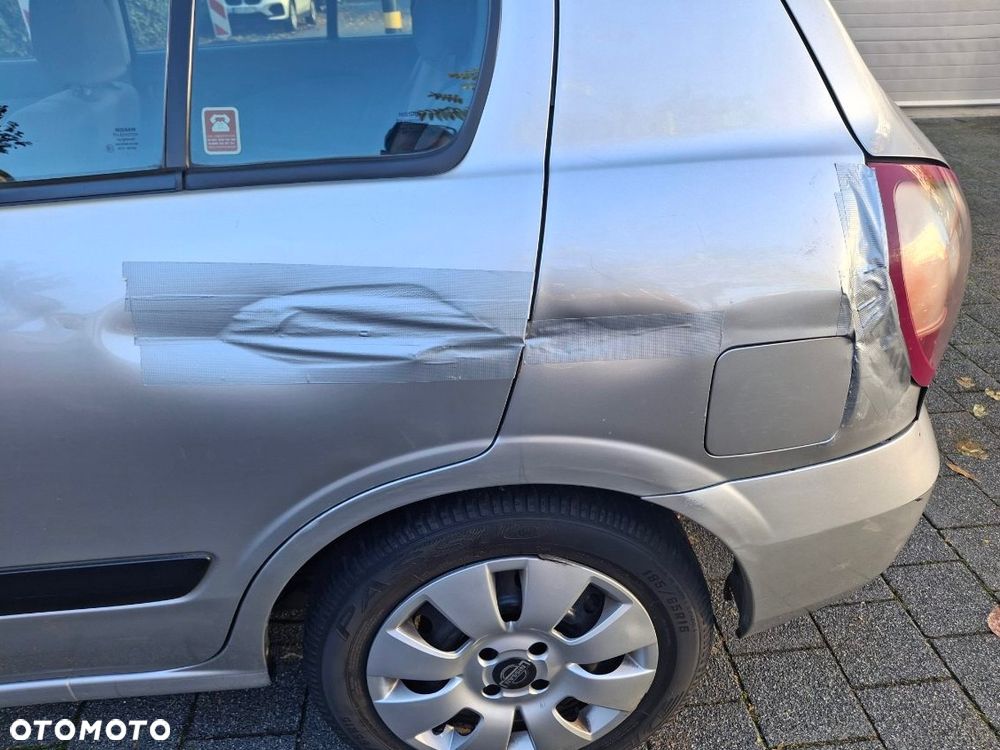 Nissan Almera - 9
