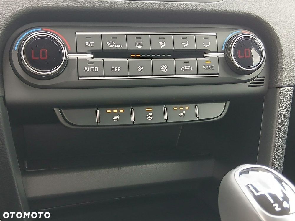 Kia XCeed 1.5 T-GDI L - 27