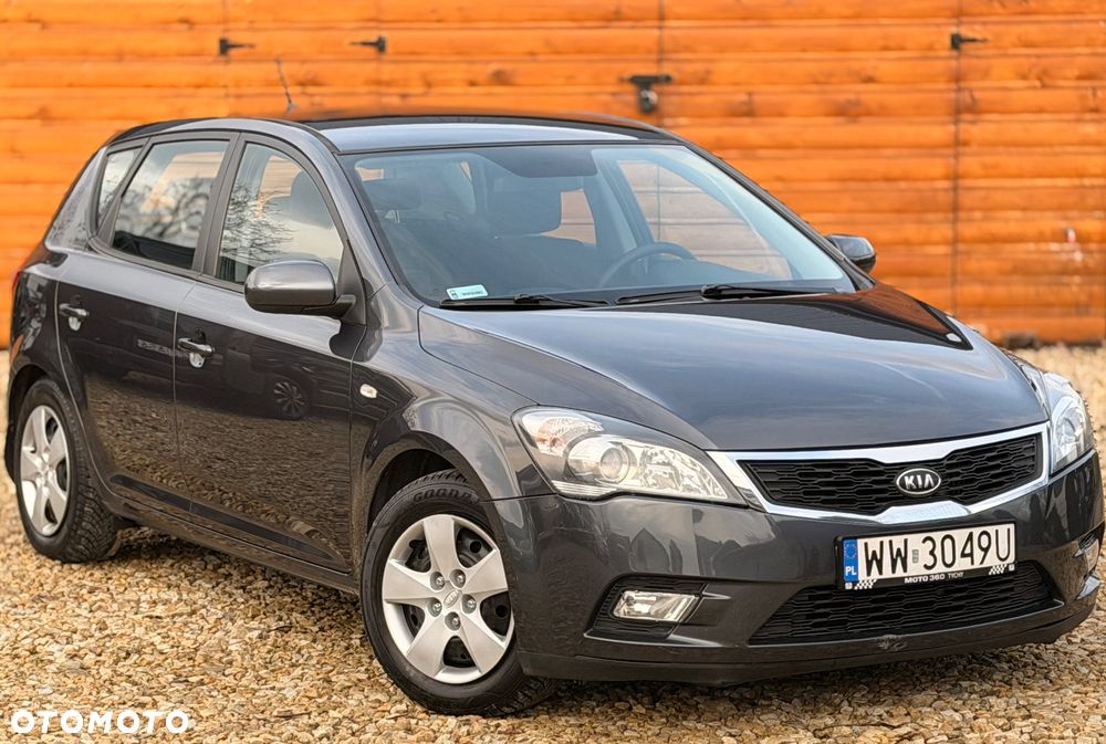 Kia Ceed 1.6 Crdi Comfort - 2