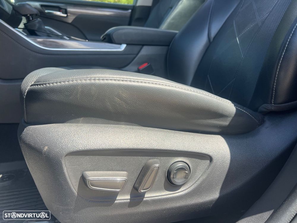 Toyota Highlander 2.5 HDF Premium AWD-i - 9