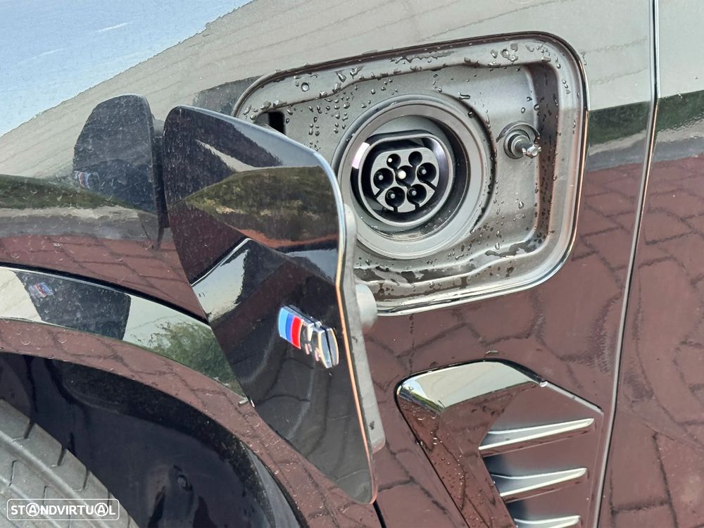 BMW X5 50 e xDrive Edição Desportiva M - 16