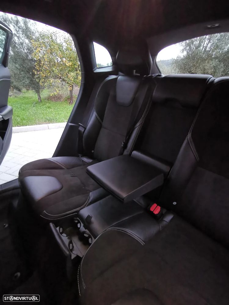 Volvo V40 D2 R Design - 10