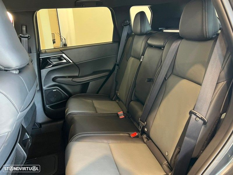 Mitsubishi Outlander 2.4 PHEV Sport Edition - 17