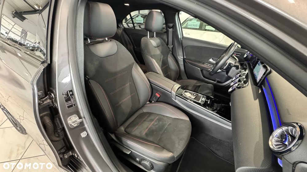 Mercedes-Benz Klasa A 250 e PHEV AMG Line 8G-DCT - 29