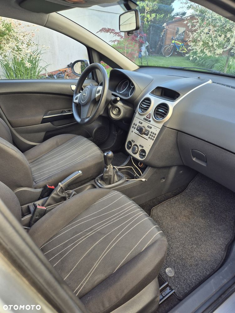 Opel Corsa - 3