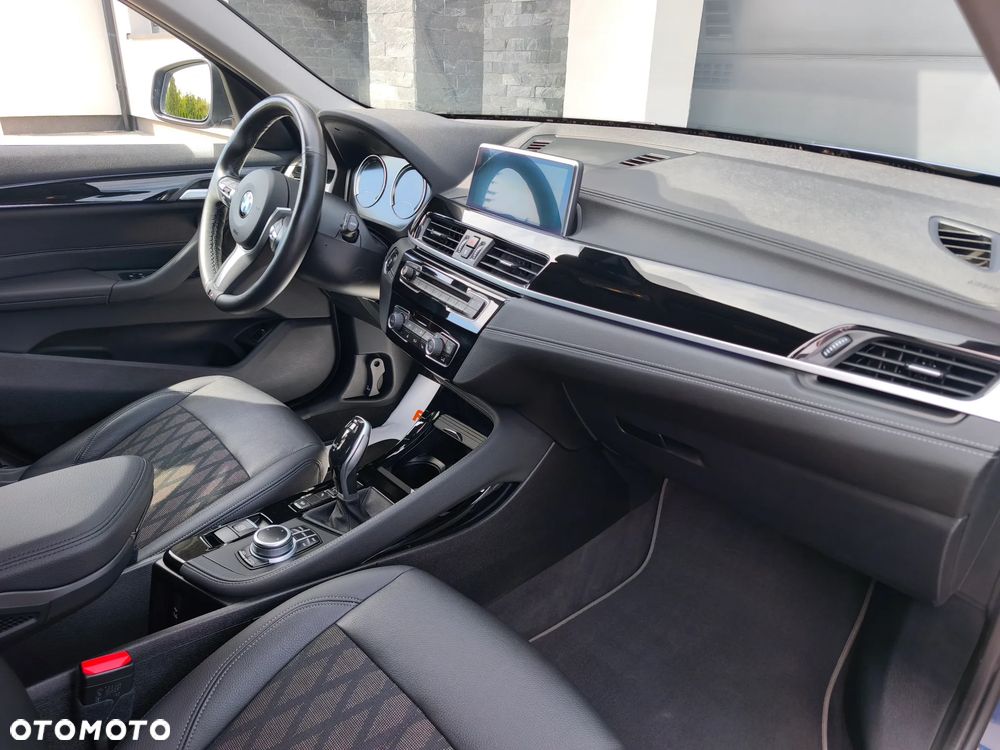 BMW X1 - 24