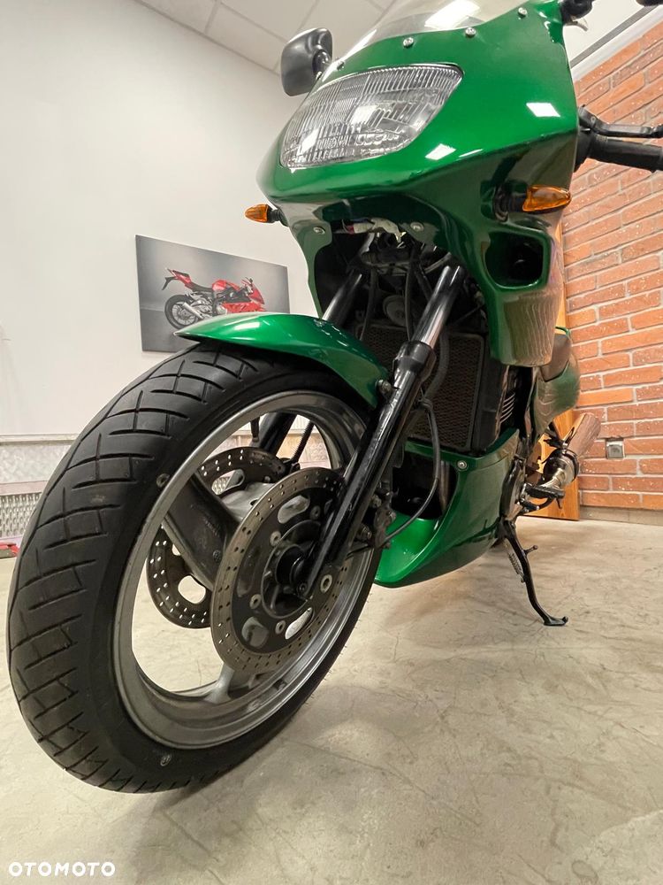 Kawasaki GPZ - 7