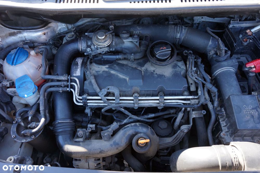 VOLKSWAGEN TOURAN I 1T 2006 LA7W 1.9 TDI BXE 105KM GQN SREBRNY na części - 8