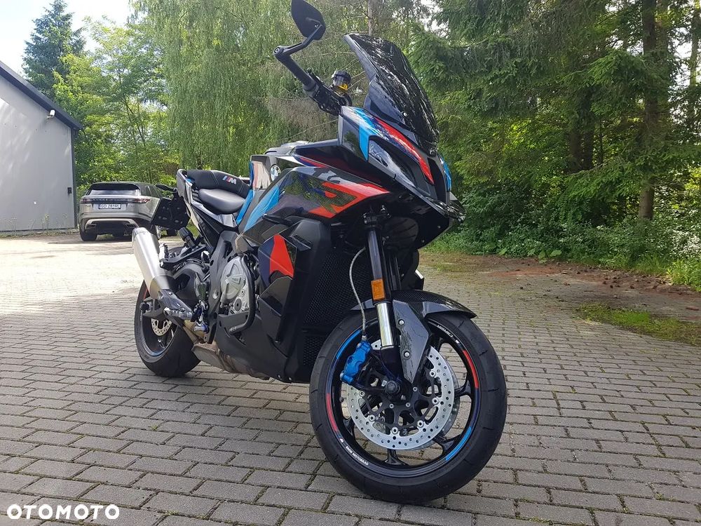 BMW XR - 3