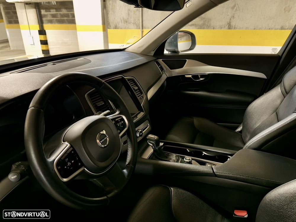 Volvo XC 90 2.0 D4 Momentum - 25