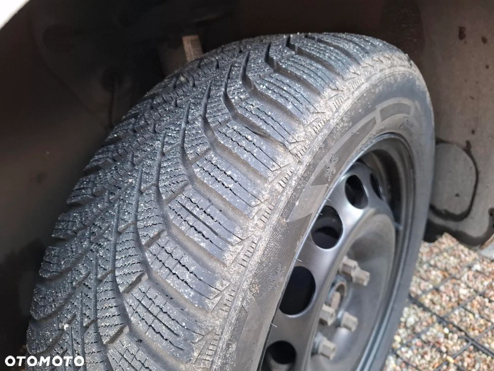 Volkswagen Caddy Maxi 2.0 TDI Trendline 4Motion DSG - 26