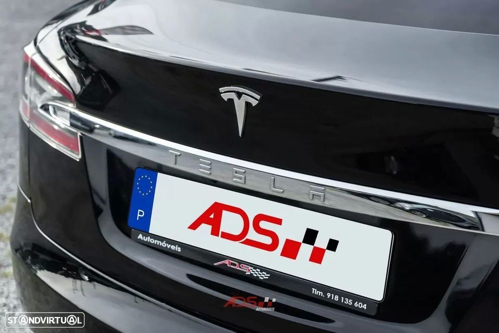 Tesla Model S 85 - 8