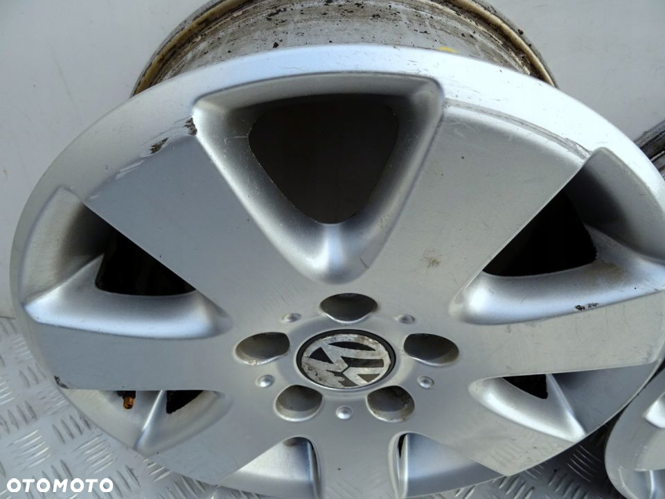 FELGA ALUMINIOWA VW T5 16 x 6.5J 5x120 7H0601025E - 5