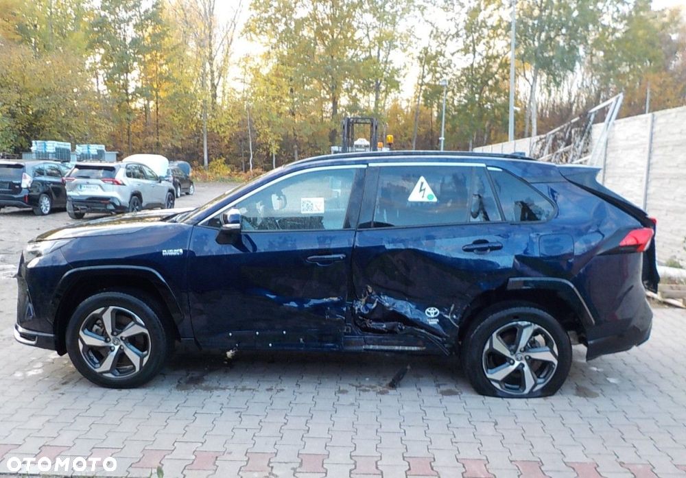 Toyota RAV4 - 7