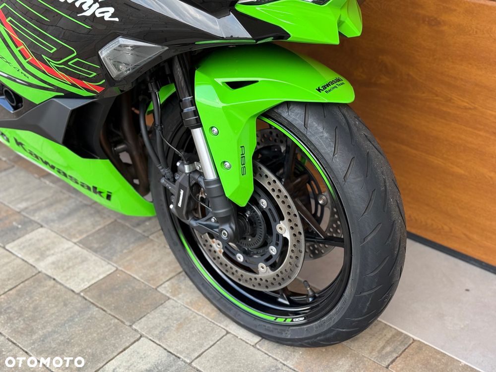 Kawasaki ZX - 9