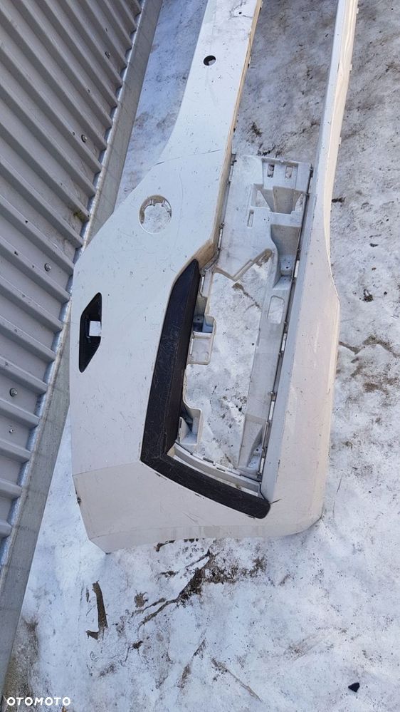 Zderzak przedni Skoda Octavia IV - 2