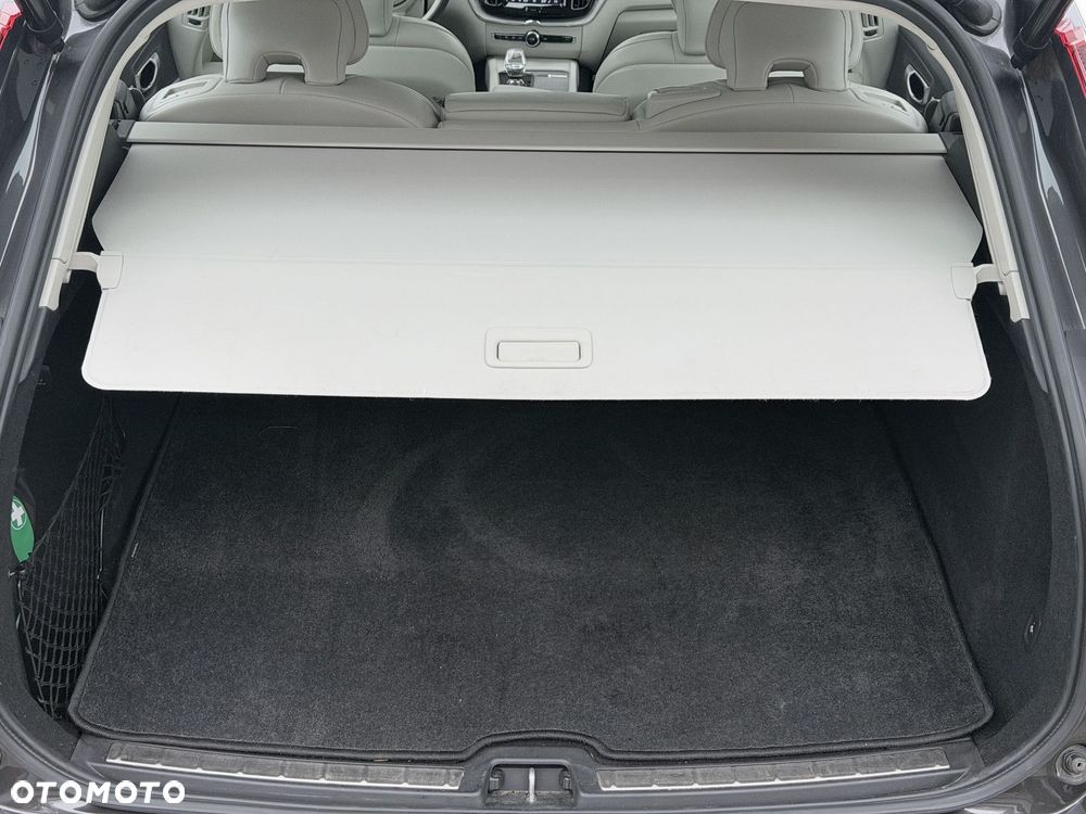 Volvo XC 60 - 12