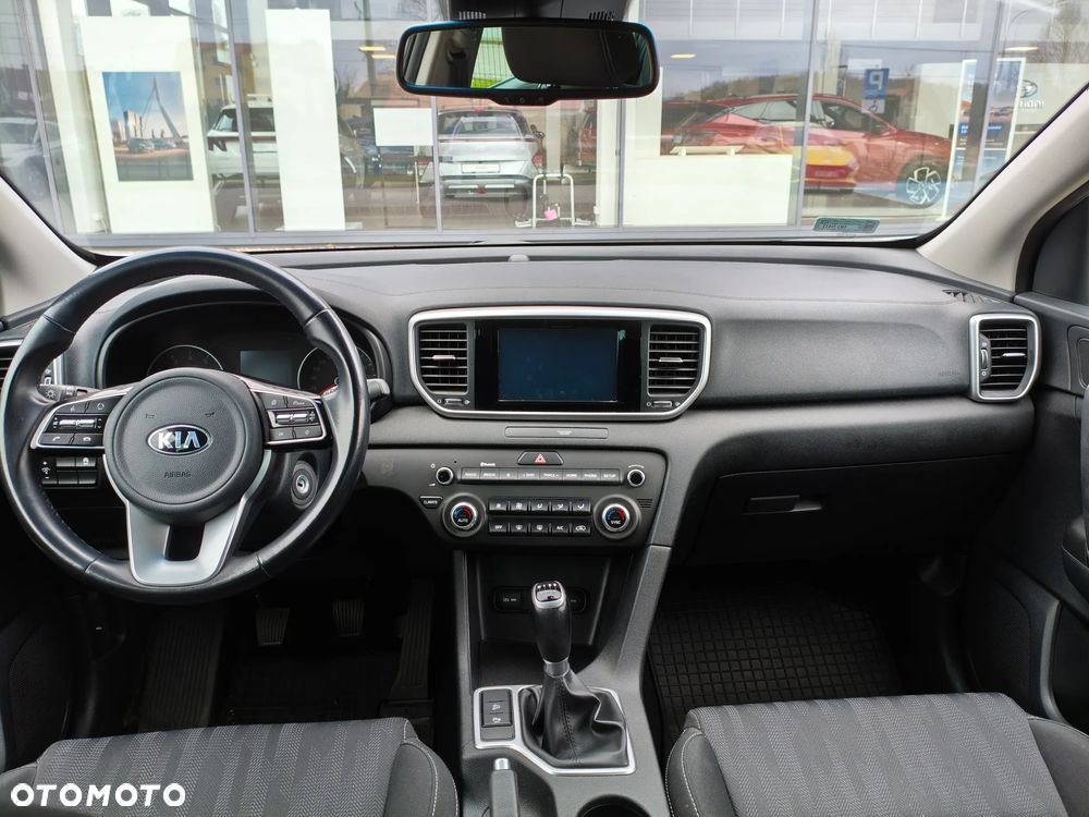 Kia Sportage 1.6 GDI L 2WD - 18